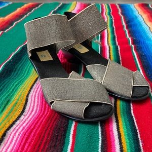 Vintage gold sandals